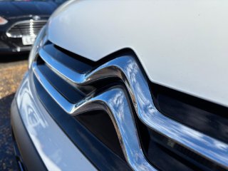 /photos/12161/8d9a19ab-0e5c-47c7-8eca-3e4c04b90dd7_i320x240.jpg