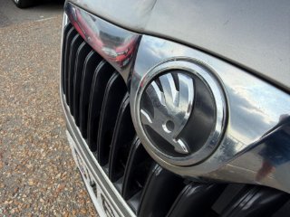 /photos/12161/8e5650ad-9a68-433c-9826-5db5a4f742e3_i320x240.jpg