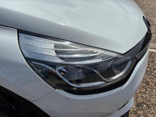 /photos/12161/93557271-0c00-40d3-8b47-0b978062f61b_i320x240.jpg